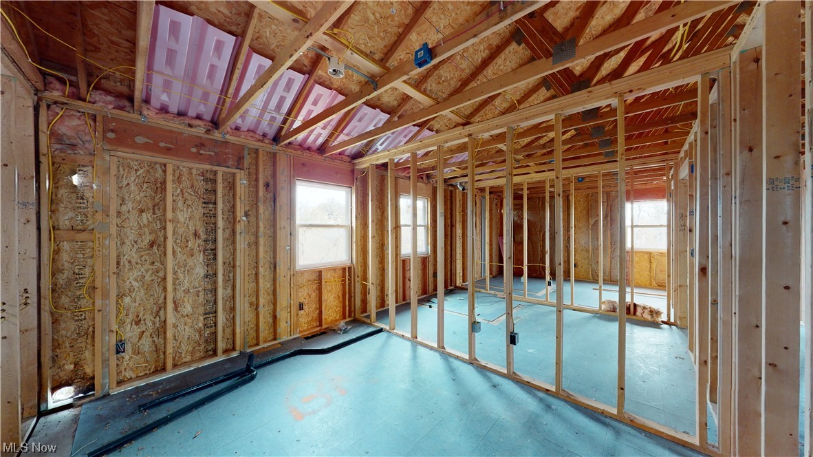 Mentor Center 08 - Commercial Sale