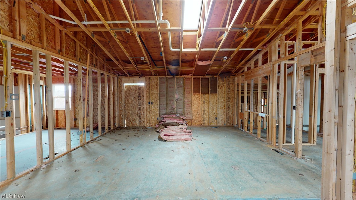 Mentor Center 08 - Commercial Sale