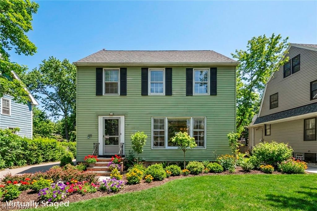 Photo of 2463 Derbyshire Road, Cleveland Heights, OH 44106 (MLS # 5192049)