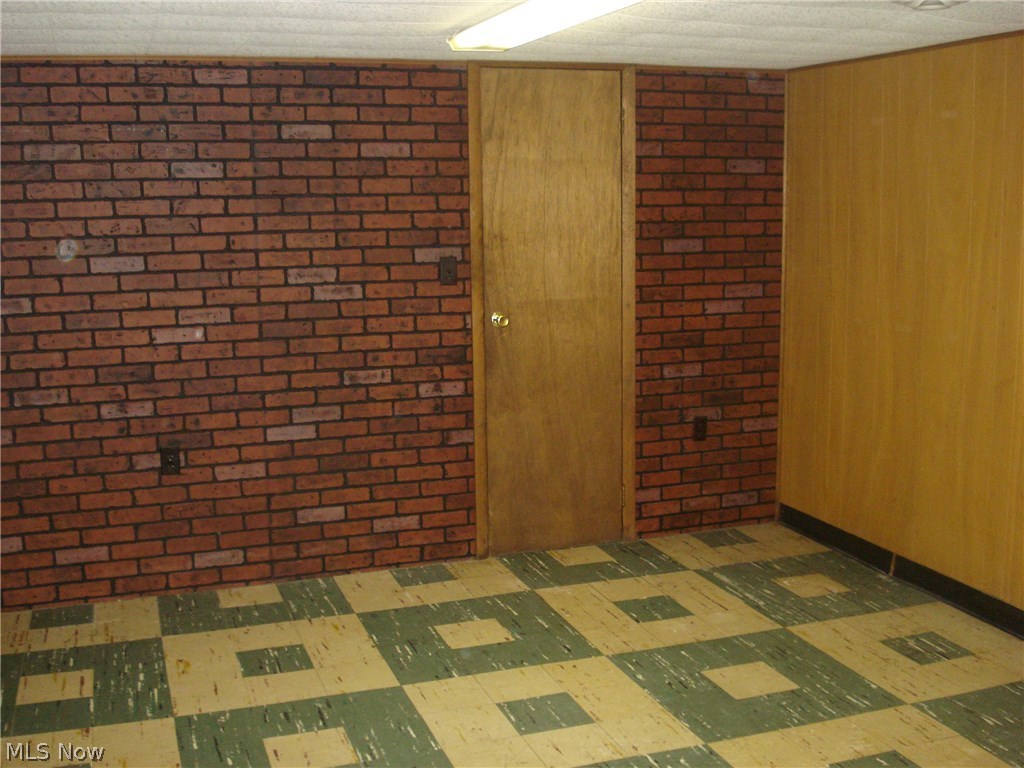 Eastwood Mayfield Heights - Residential Lease