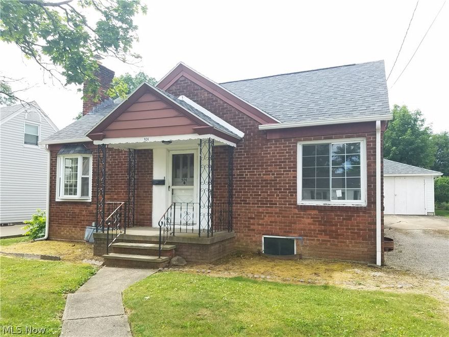 3 BR, 2 Bath Brick Cape Cod in the heart of Cuyahoga Falls!  2 Car detached Garage.  Enclosed Sun Porch on back.  Hardwood floors.   Close to shopping and schools.  This is a Fannie Mae HomePath Property.