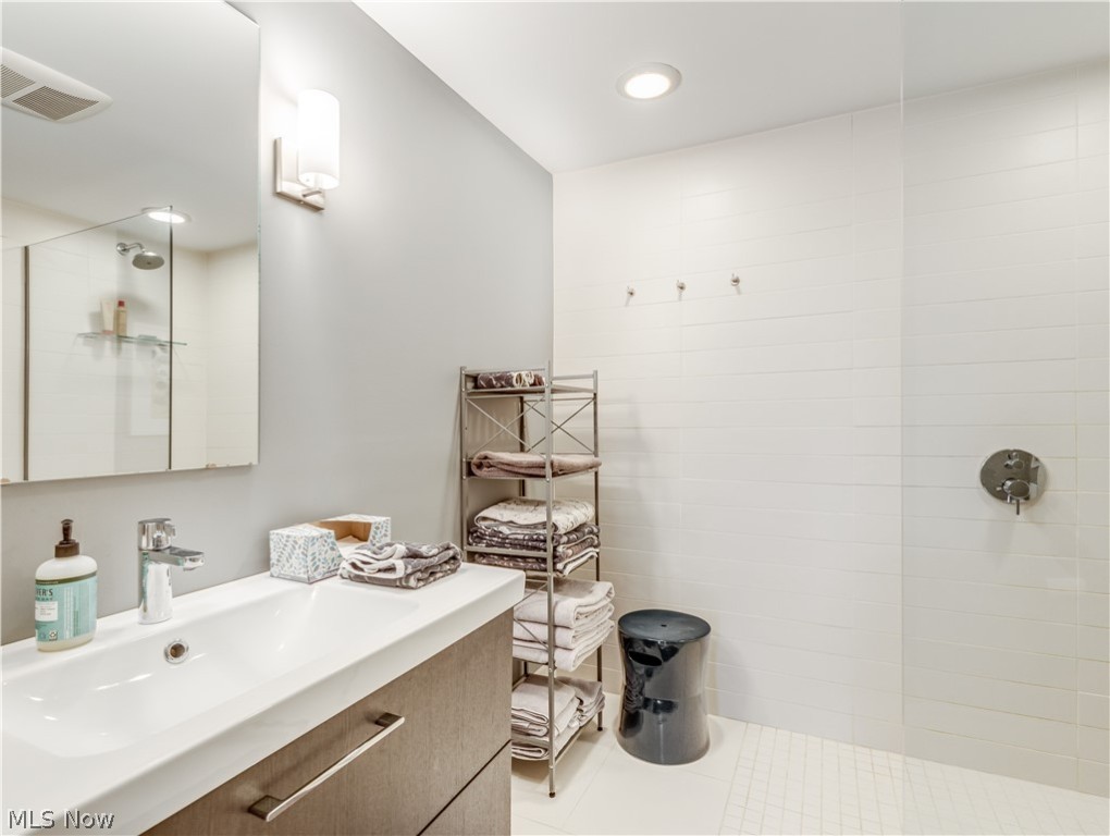 Hills & Dales - Residential