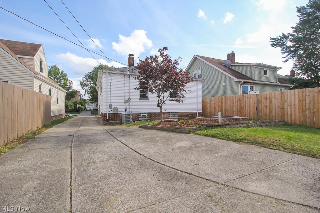 Ridgewood - Residential Lease