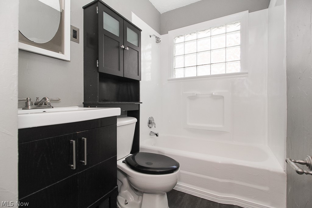 Ridgewood - Residential Lease