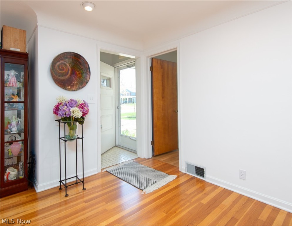 Mayfair 01 - Residential