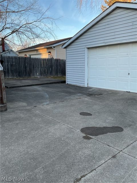 Tiny photo for 2271 5th Street SW, Akron, OH 44314 (MLS # 5190061)