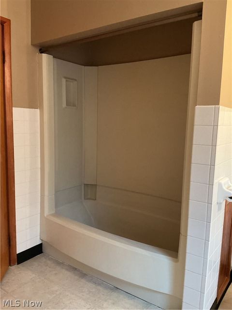 Tiny photo for 2271 5th Street SW, Akron, OH 44314 (MLS # 5190061)