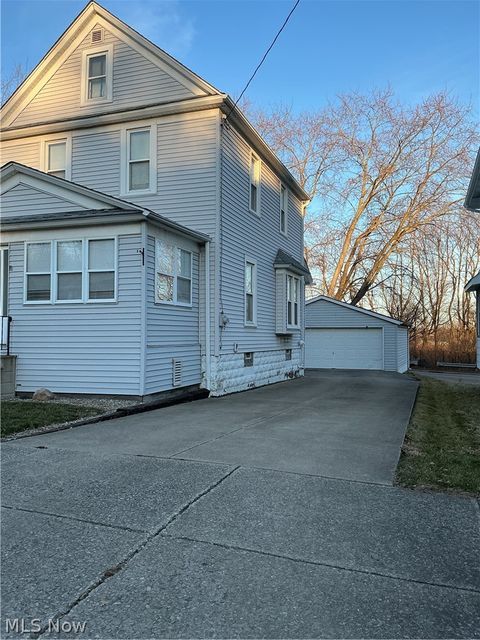 Tiny photo for 2271 5th Street SW, Akron, OH 44314 (MLS # 5190061)