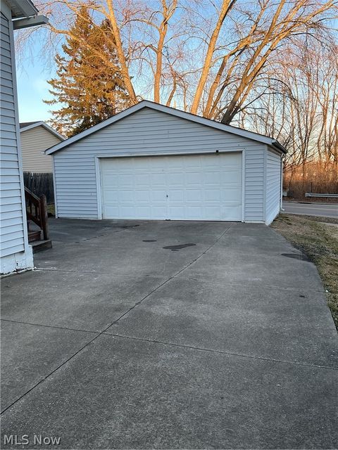 Tiny photo for 2271 5th Street SW, Akron, OH 44314 (MLS # 5190061)