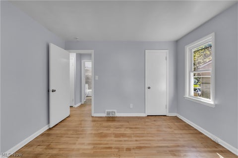 Tiny photo for 15506 Westview Avenue, Cleveland, OH 44128 (MLS # 5246514)