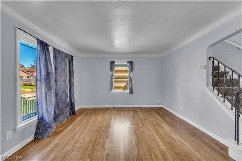 Tiny photo for 15506 Westview Avenue, Cleveland, OH 44128 (MLS # 5246514)