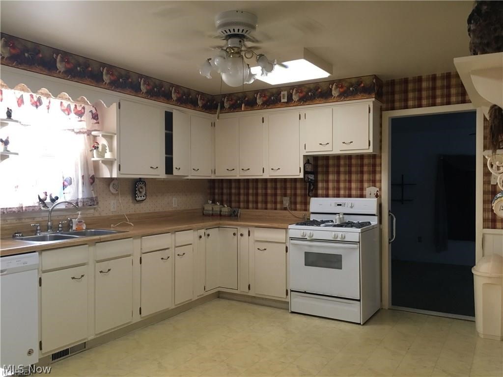 Trumbull Woods - Residential