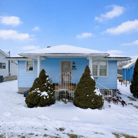 Homes For Sale - 230 Francis Ave Ave<br/> Brooke County, Windsor Heights, WV 26075