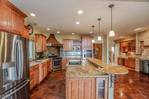 Tiny photo for 2942 Torrey Pines Circle NW, Canton, OH 44708 (MLS # 5179628)