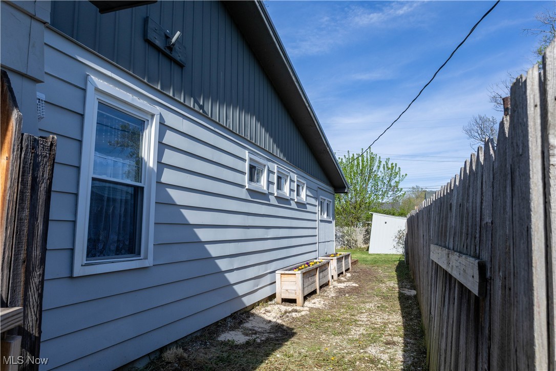 3050 Latimer Avenue, Ashtabula, Ohio image 5