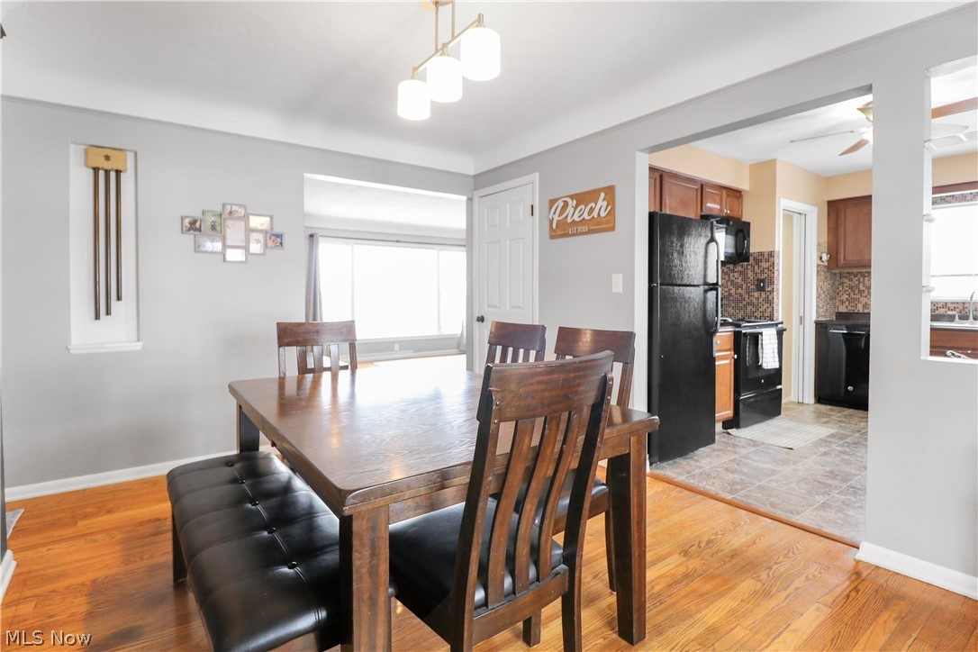 Frank J Basiles Glamer Drive - Residential