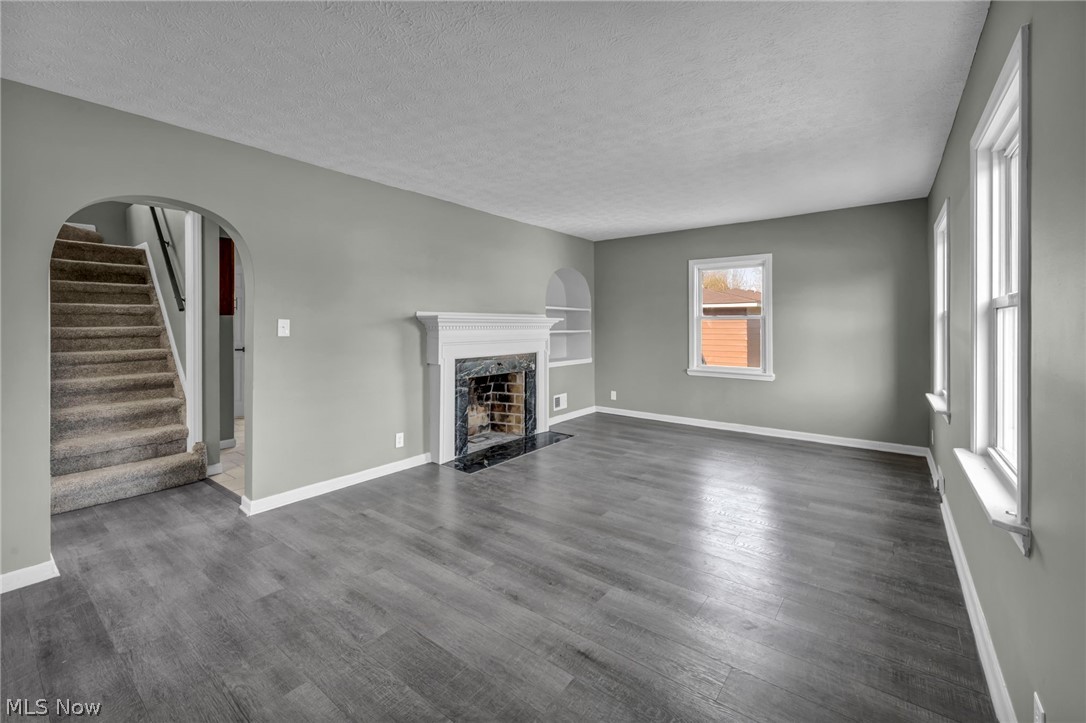 Viaduct Park - Residential