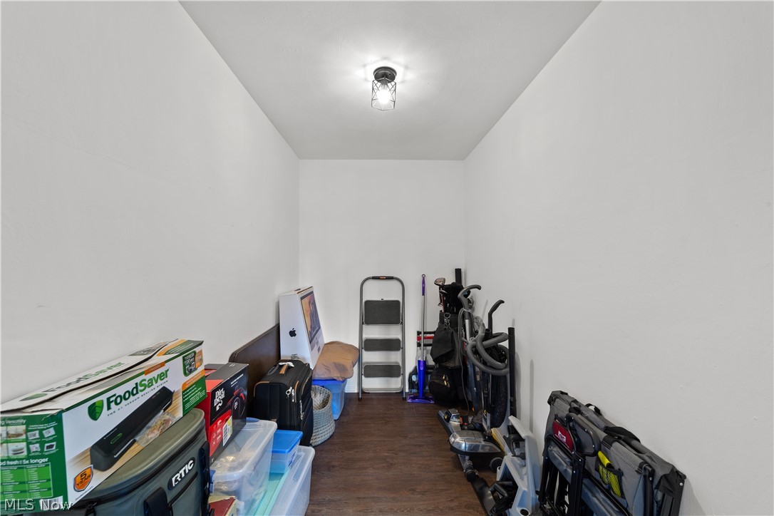 Saxon House Condo - Residential