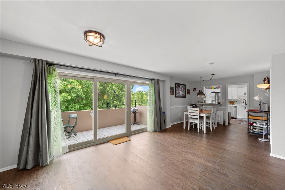 Saxon House Condo - Residential