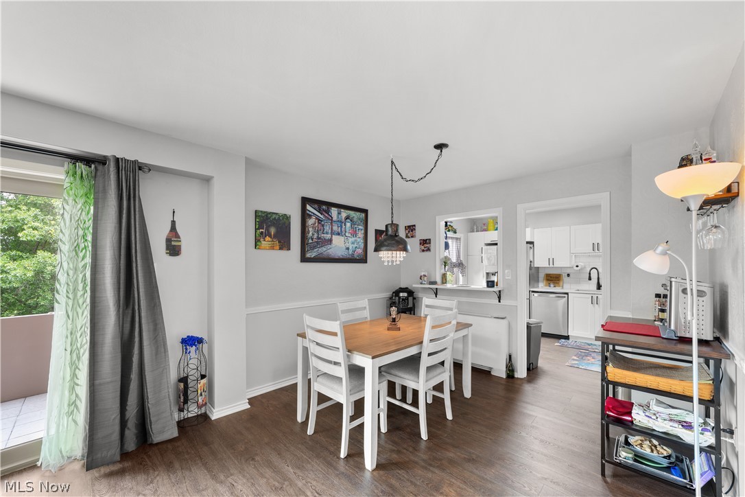 Saxon House Condo - Residential