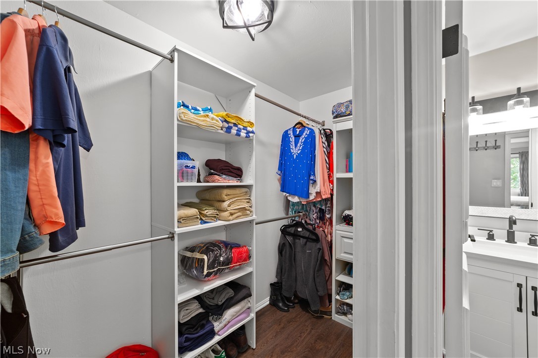 Saxon House Condo - Residential