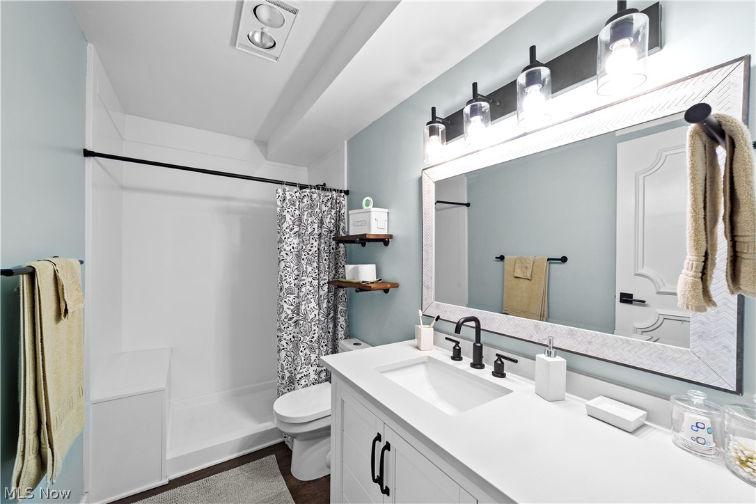 Saxon House Condo - Residential