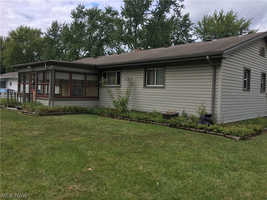 Robert F Wennings Resub 01 - Residential Lease