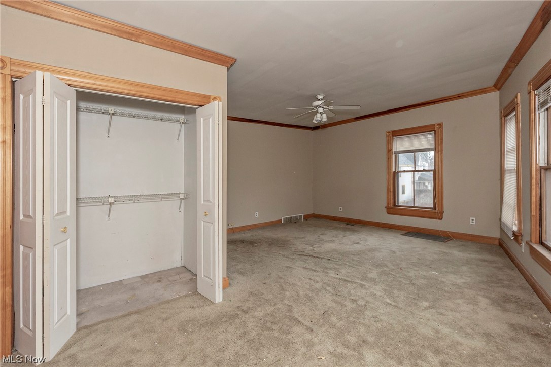 James M Hoyts & J Wade Jrs A - Residential Income