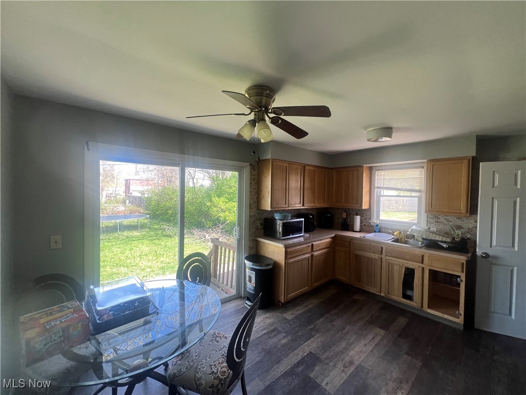 1515 E 193rd Street, Euclid, Ohio image 16