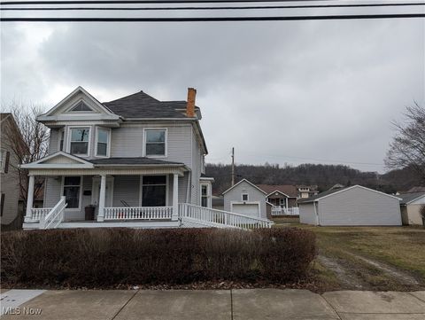 1731 Commerce Street Wellsville OH 43968