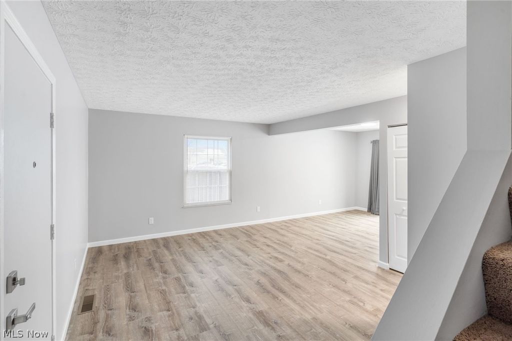 Photo of 1222 W Maple Street, North Canton, OH 44720 (MLS # 5186974)