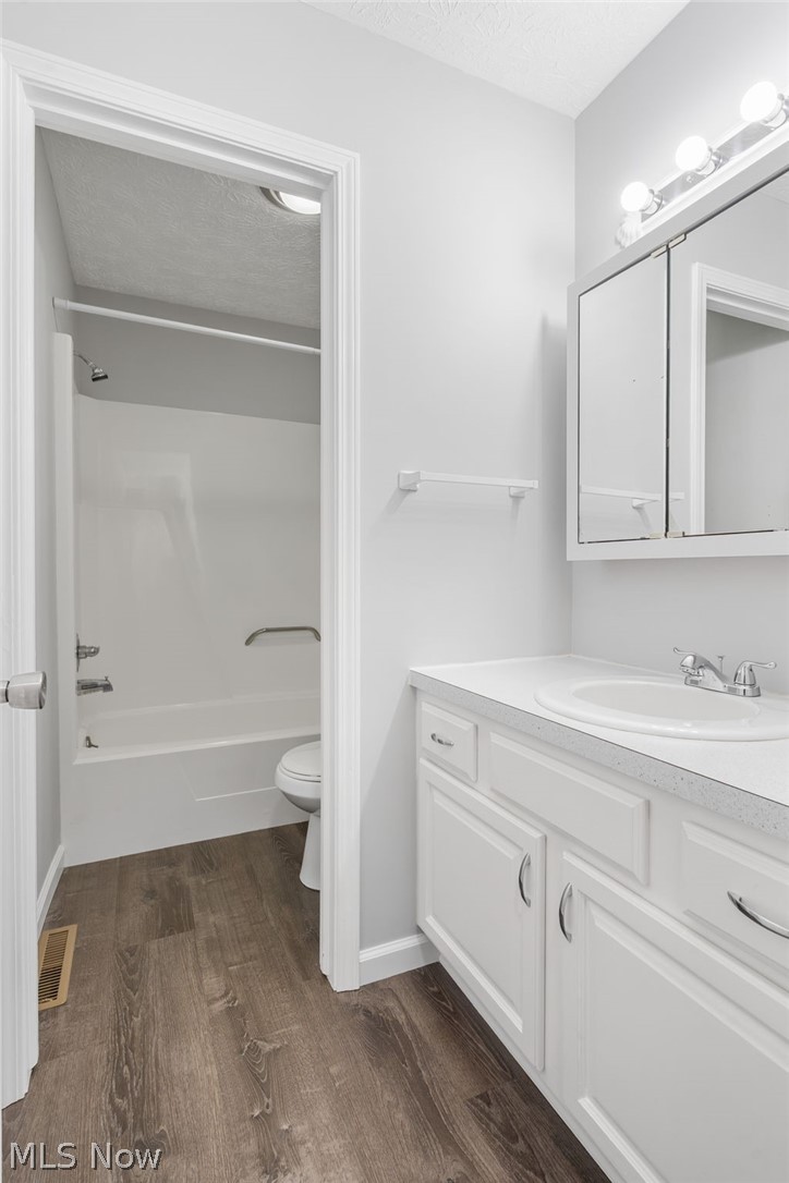 Maple Creek Condo Estates - Residential