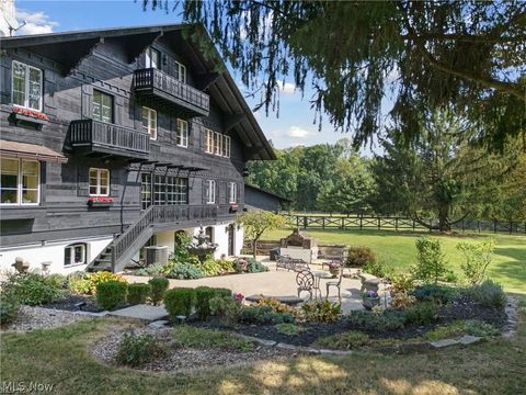 Tiny photo for 550 Warner Road SE, Vienna, OH 44403 (MLS # 5187925)