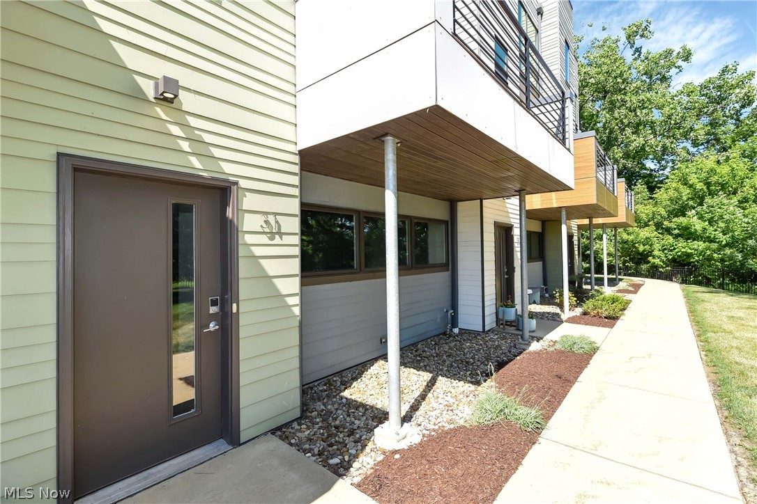 18871 Riversouth Road 31