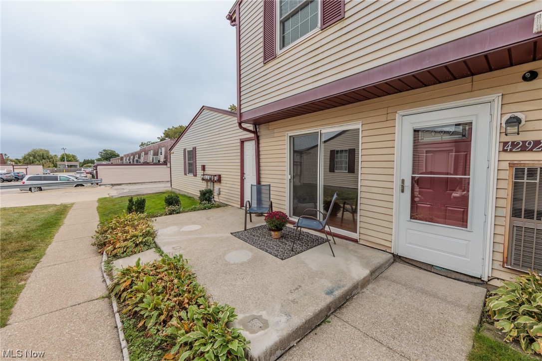 Oxford Heights Condo - Residential