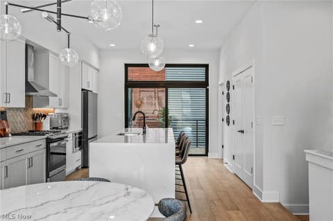 Tiny photo for 1403 E Superior Avenue, Cleveland, OH 44113 (MLS # 5221621)