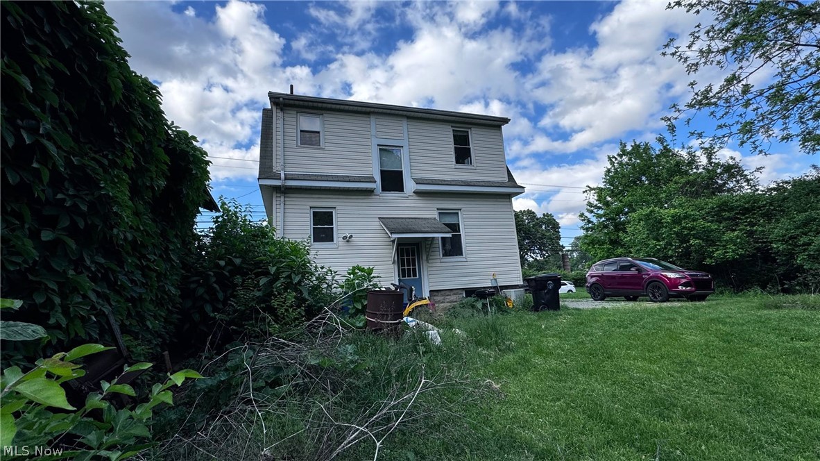 358 W Locust Street