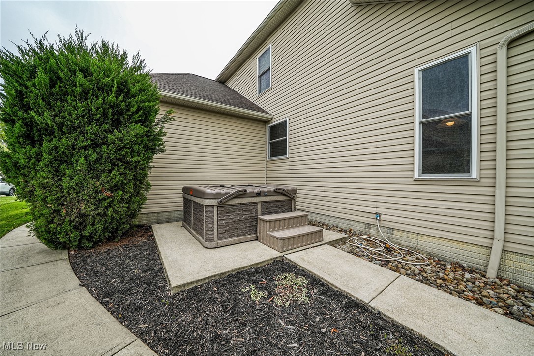 21252 Breckenridge Lane, Strongsville, Ohio image 40