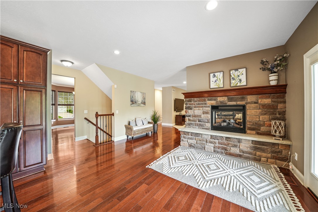 21252 Breckenridge Lane, Strongsville, Ohio image 7