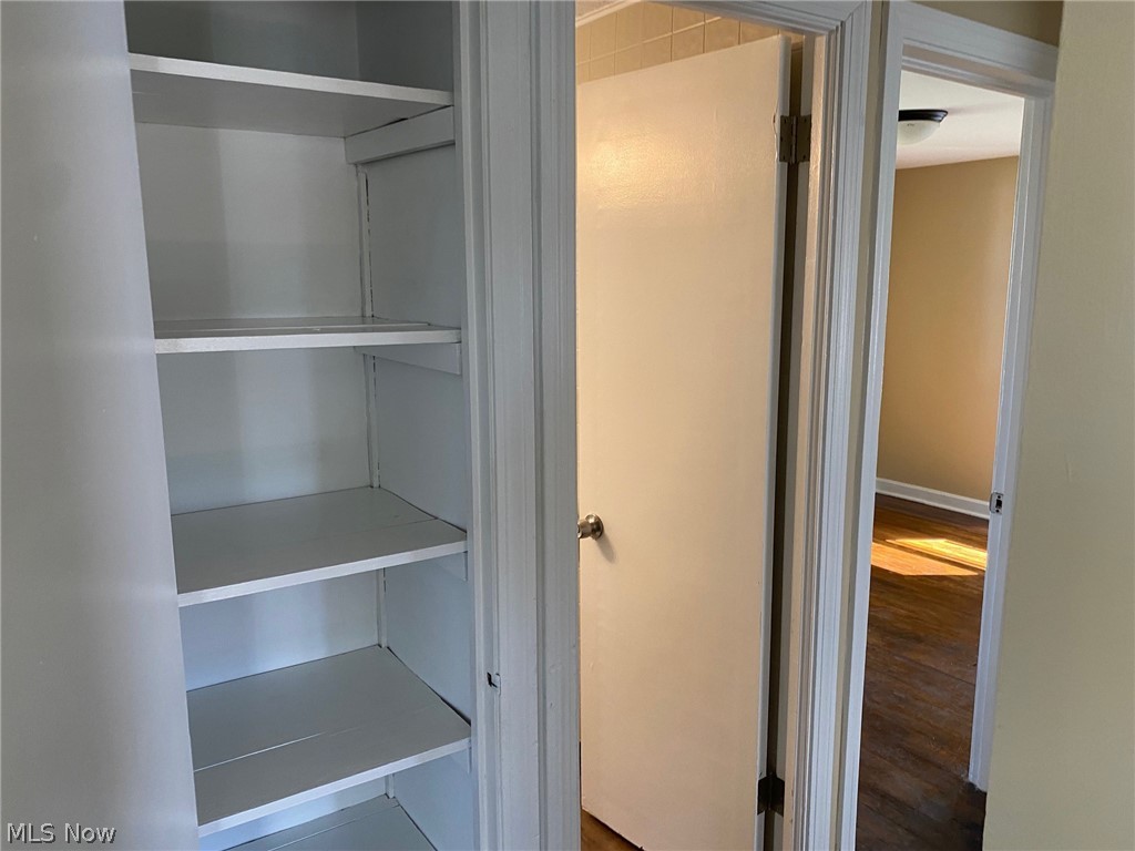 Edwards P Klops Add - Residential