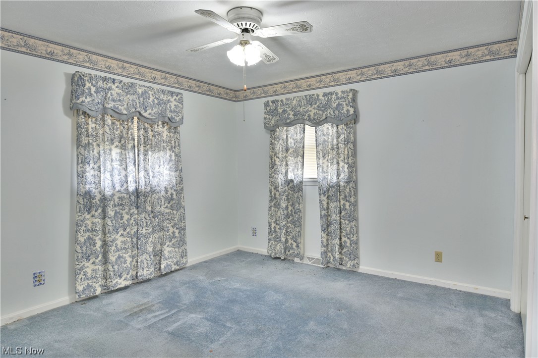 Hyde-Oakfield Road - Residential