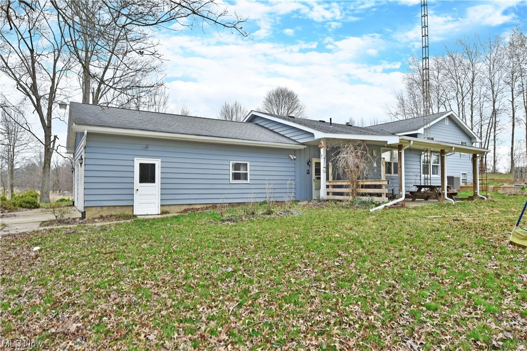 Hyde-Oakfield Road - Residential