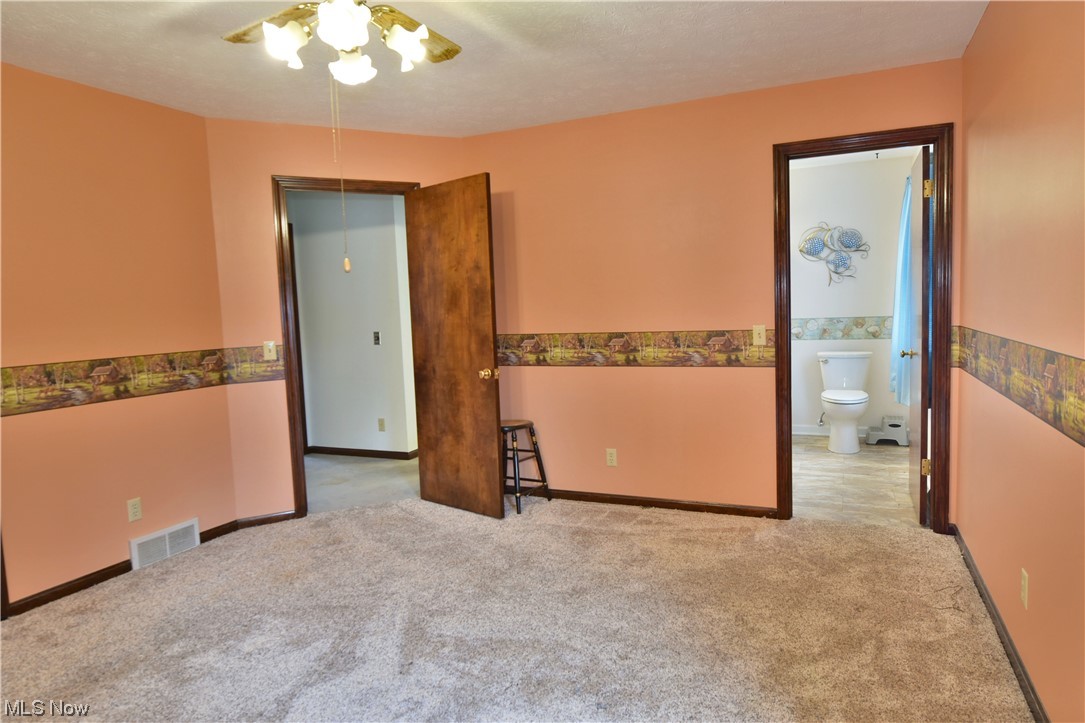 Hyde-Oakfield Road - Residential