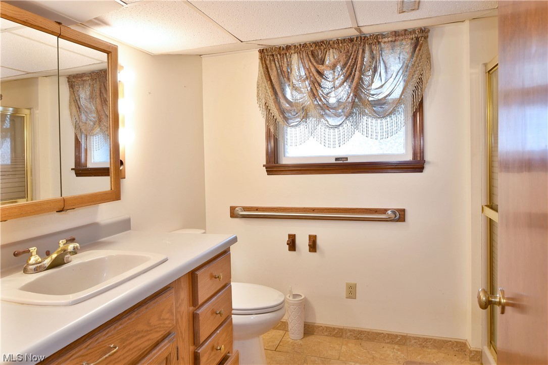 Hyde-Oakfield Road - Residential