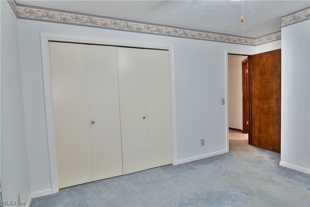 Hyde-Oakfield Road - Residential