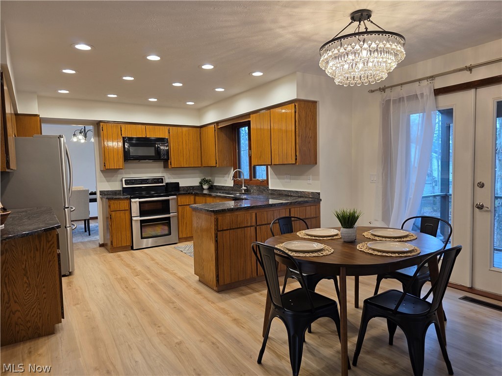 Cheswick 02 - Residential