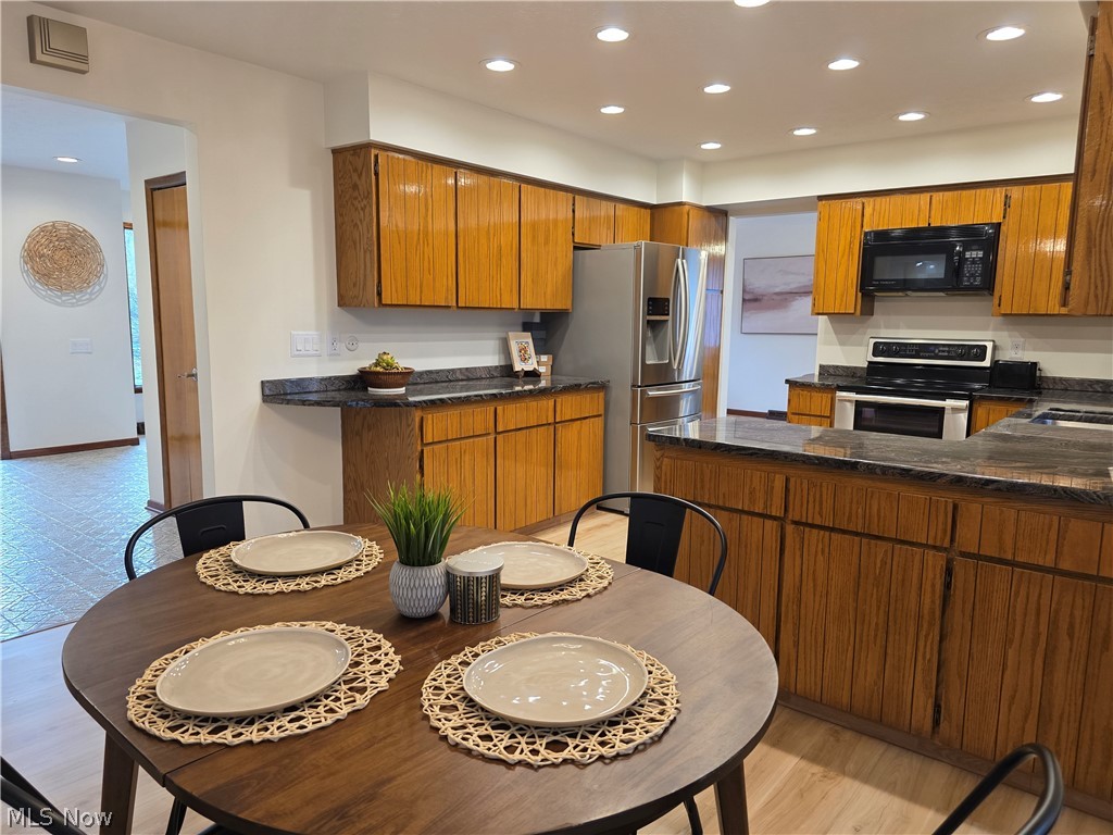 Cheswick 02 - Residential