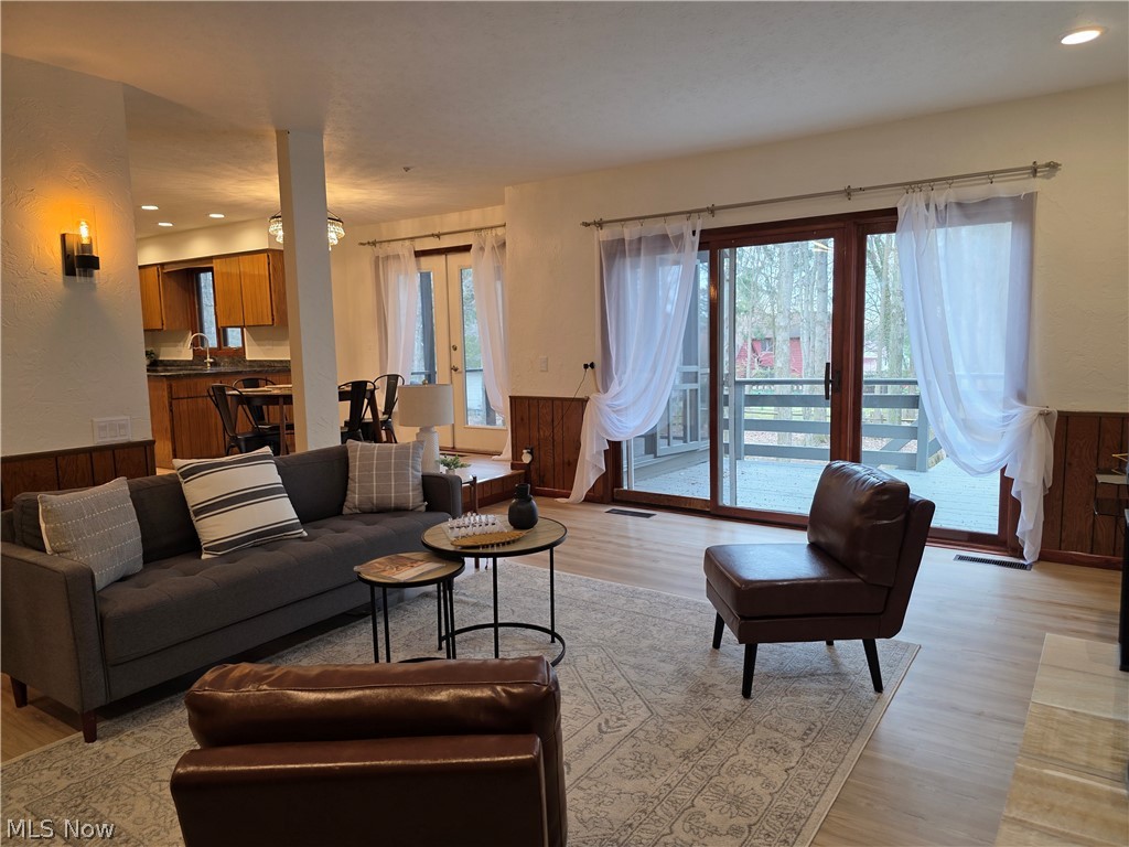 Cheswick 02 - Residential