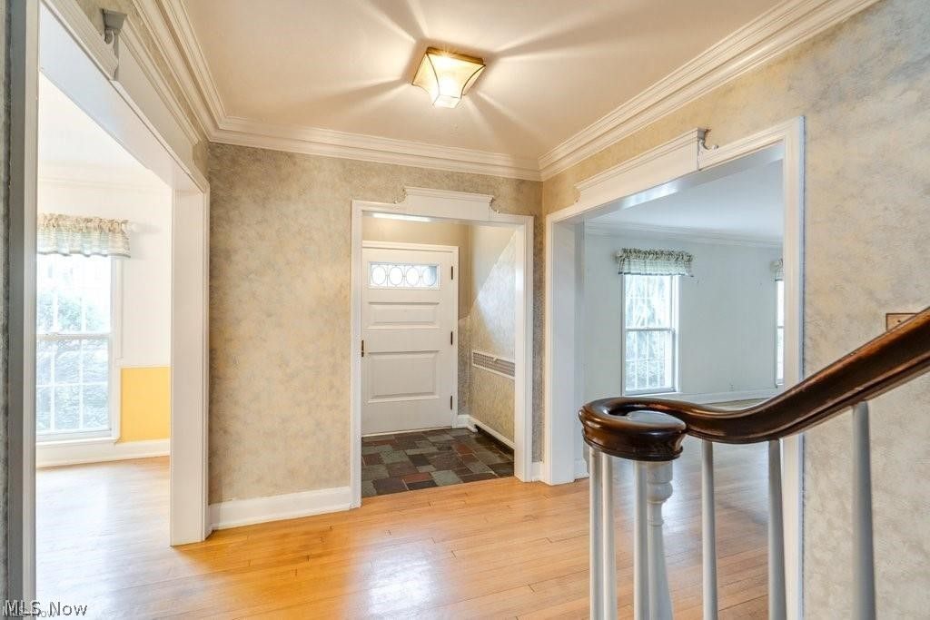 Photo of 505 Ridgecrest Road, Akron, OH 44303 (MLS # 5207808)
