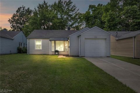 1212 Eastwood Avenue, Mayfield Heights, OH 44124 - MLS#: 5123299